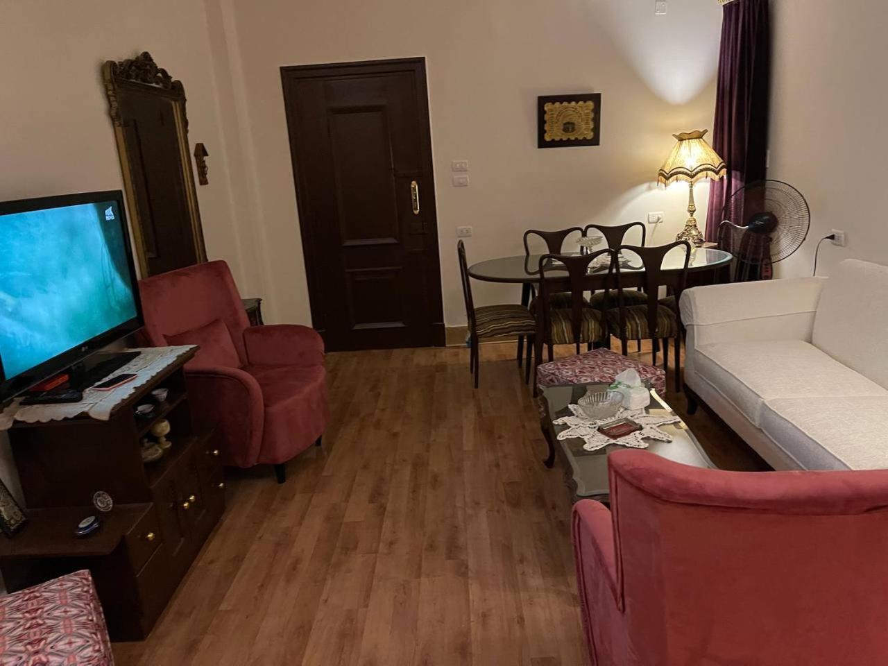Wonderful Apartment Place In Dokki Le Caire Extérieur photo
